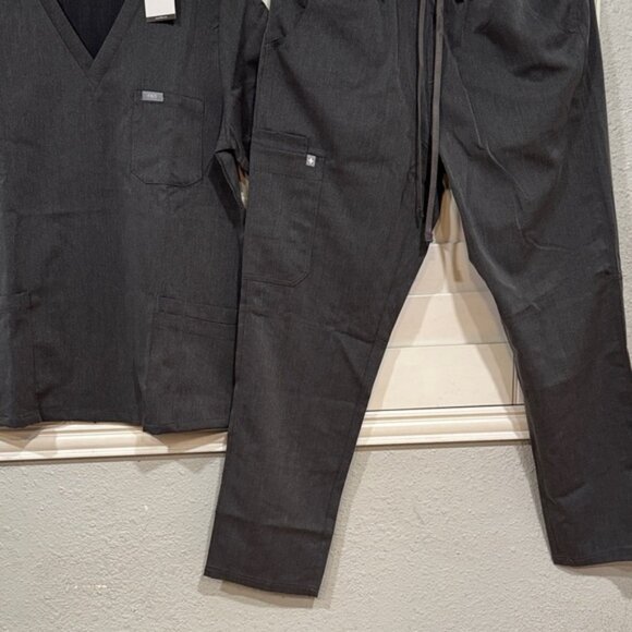 Figs Dark Gray Scrub Set - Picture 4 of 8